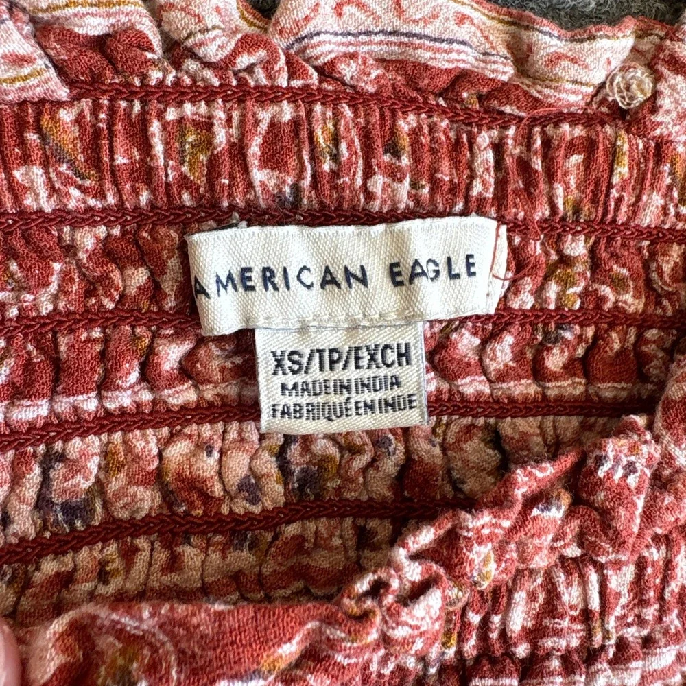 American Eagle Women XS Red Floral Smocked Boho Romper Ruffle Straps Sleeveless - Picture 2 of 6